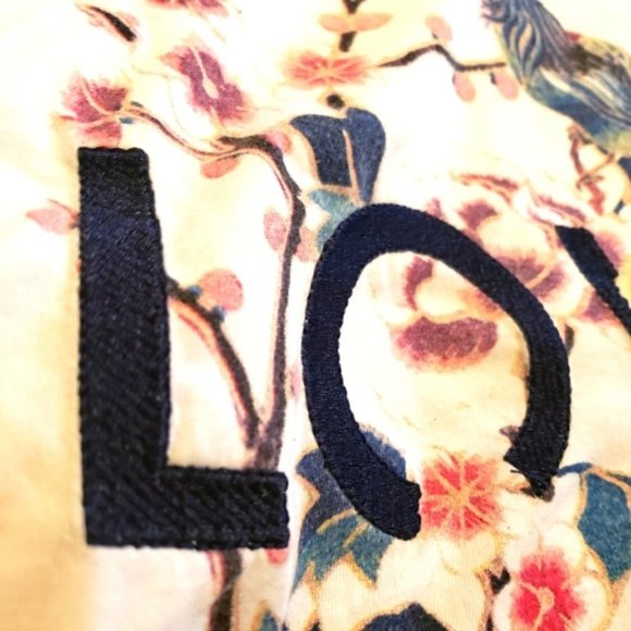 floral design embroidered crewneck short ruffled sleeve top sz 2 - Picture 3 of 6